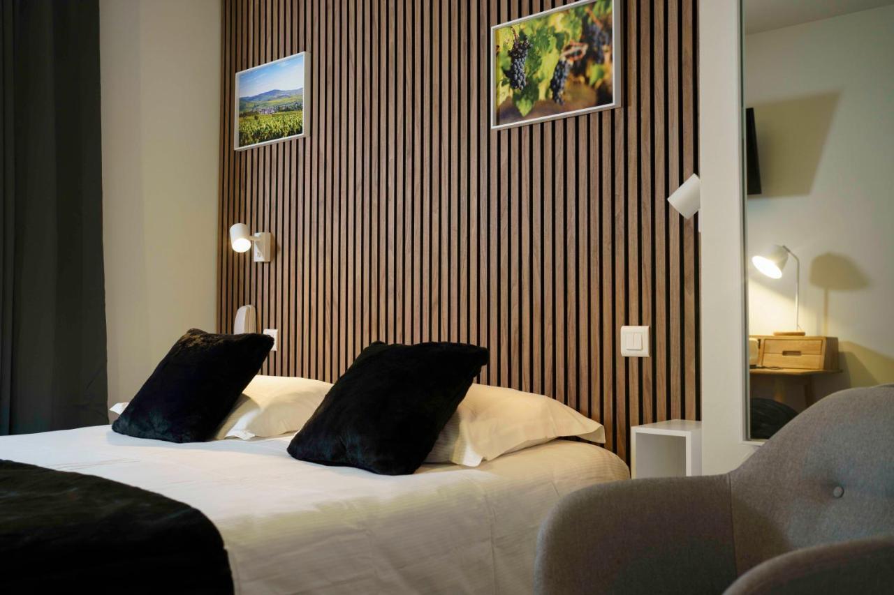 Hotel Restaurant Le Moulin De Saint Verand ภายนอก รูปภาพ