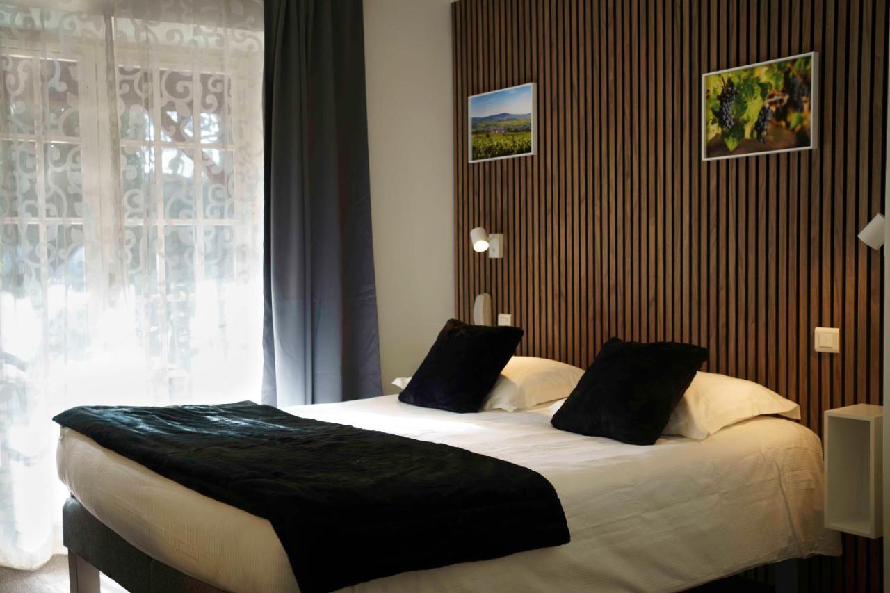 Hotel Restaurant Le Moulin De Saint Verand ภายนอก รูปภาพ