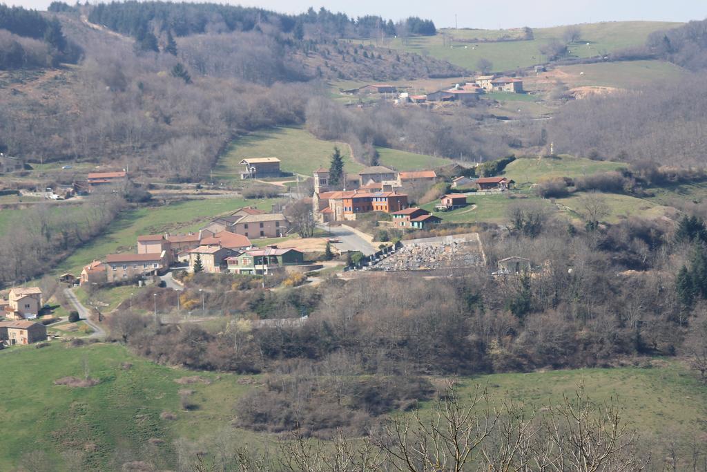 Hotel Restaurant Le Moulin De Saint Verand ภายนอก รูปภาพ